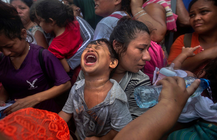 Imagen ilustrativa. Migrantes centroamericanos cerca de la frontera entre Guatemala y México, el 20 de octubre de 2018. /Foto: Edgard Garrido (Reuters)