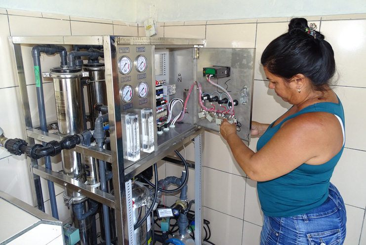 Planta para la venta de agua purificada, inaugurada este 24 en la barriada de Punta Cotica. /Foto: Dainerys Torres Núñez
