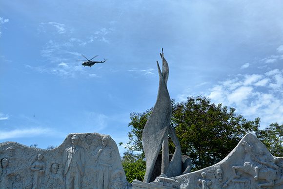 La Plaza de la Patria se encuentra lista en la ciudad de Bayamo, Monumento Nacional, para el acto central por el Día de la Rebeldía Nacional, en la provincia de Granma. /Foto: Juan Pablo Carreras (ACN)