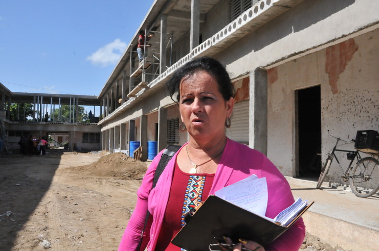 Migdelis Valle Palmero, directora municipal de Educación en Cumanayagua. /Foto: Juan Carlos Dorado