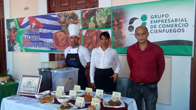 Comerciarte, una iniciativa que permite apreciar lo mejor de la cocina cubana y de la Perla del Sur en particular. /Foto: Tay Toscano