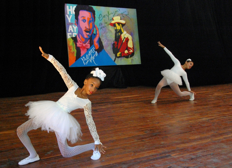 El concurso coreográfico “Bailar al Benny” se realiza cada dos años en Cienfuegos. /Foto: Karla Colarte
