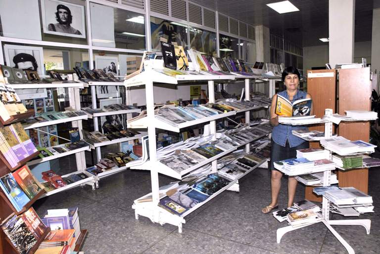 La Librería Ateneo Dionisio San Román, expondrá volúmenes vinculados con el arte musical. /Foto: Centro de Documentación