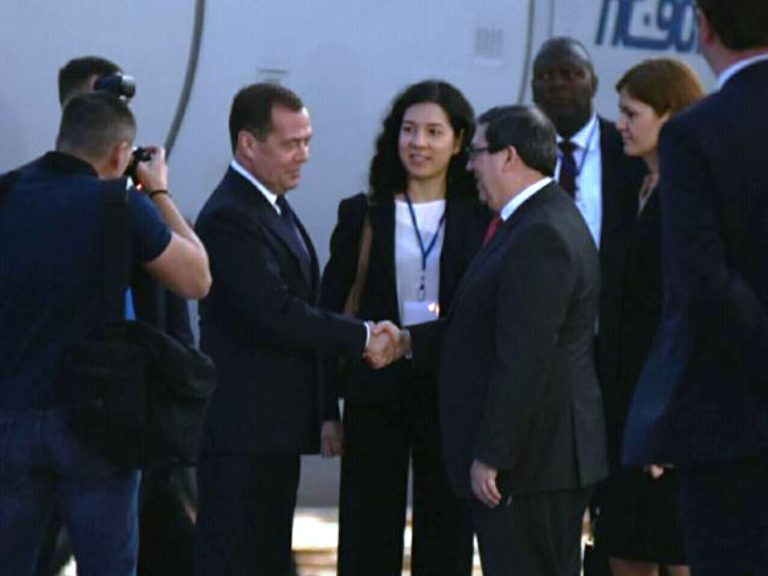 El Primer Ministro ruso Dmitri Medvedev sostendrá conversaciones oficiales con autoridades cubanas y realizará otras actividades en La Habana. Foto/ACN.