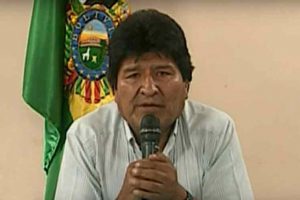 "Estoy renunciando para que mis compañeros no sean amedrentados y amenazados", señaló el Jefe de Estado en una conferencia de prensa desde Chimoré, Cochabamba, bastión del proceso de cambio. /Foto: Tomada de Internet