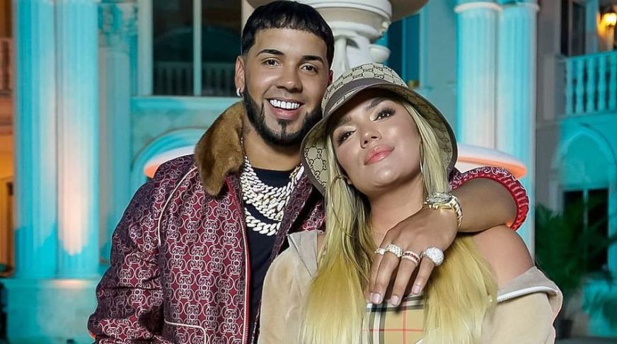 La pareja de reguetoneros, Anuel AA y Karol G ha sido blanco de críticas en las redes sociales./Foto: Tomada de Internet