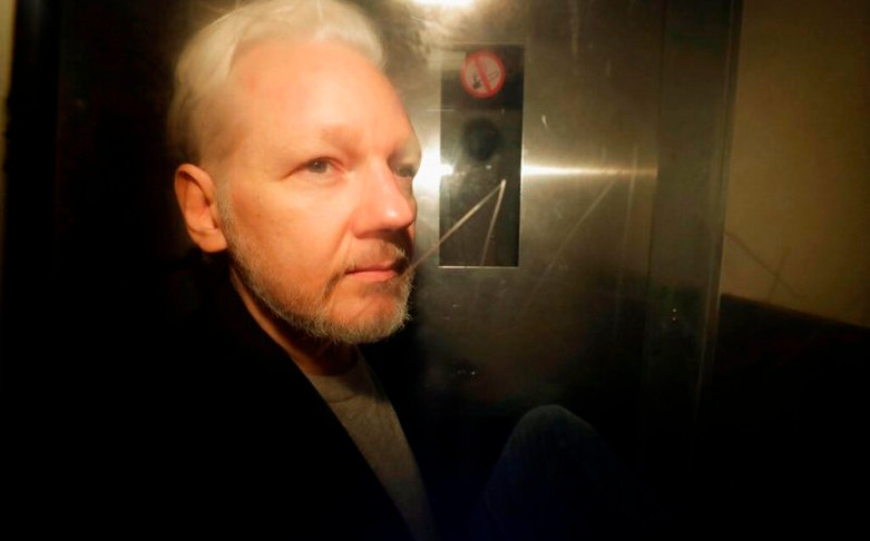 A finales del próximo mes de febrero debe comenzar el juicio de extradición de Assange solicitada por Estados Unidos al Reino Unido. /Foto: Milenio