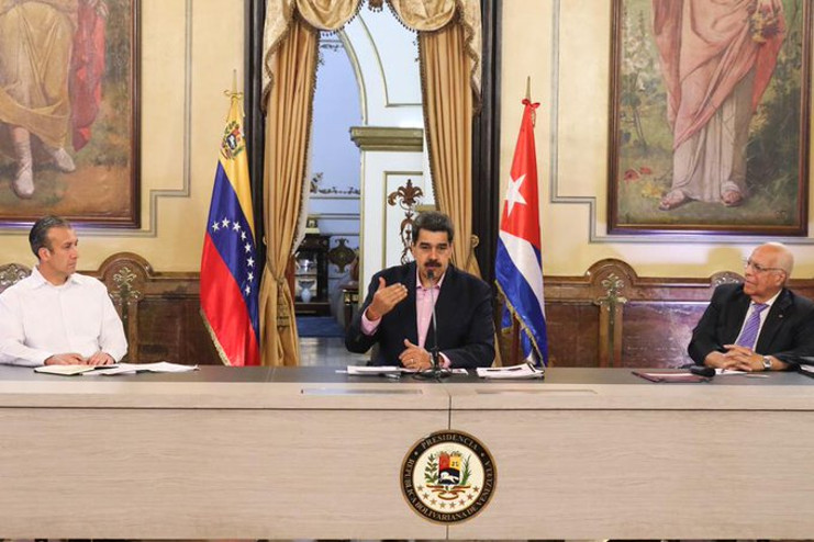El presidente Maduro recordó que las misiones creadas entre Cuba y Venezuela, ha fomentado el humanismo. /Foto: @PresidencialVen/Vía Twitter.