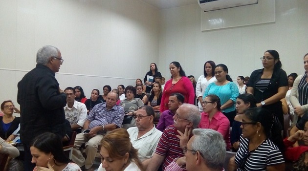 Intercambia ministro de Justicia con directores municipales de Cienfuegos./Foto: Tay Toscano
