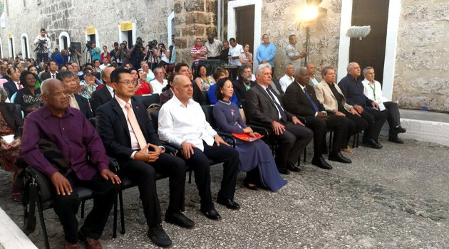 Inauguración de la 29 Feria Internacional del Libro, esta tarde-noche en la fortaleza de San Carlos de la Cabaña. /Foto: Presidencia Cuba