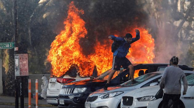 Protesta en Viña del Mar el primer día de inicio del festival, 23 de febrero de 2020. /Foto: Leandro Torchio (Reuters)