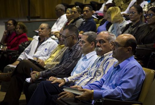 Curso Nacional de Actualización en Prevención y Control del nuevo Coronavirus COVID-19. Foto: Irene Pérez/ Cubadebate.