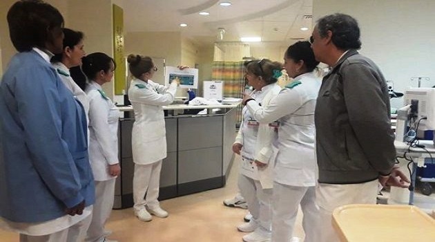 Recibe Servicio de Endoscopía del Hospital Cubano en Dukhan, estado de Qatar entrenamiento en manejo de pacientes con coronavirus. Foto: Cubacoopera/Facebook.