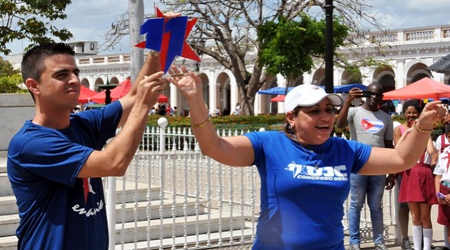 La delegación de Cienfuegos al XI Congreso de la UJC fue constituida con la presencia de Susely Morfa González, primera secretaria del Comité Nacional de esta organización. / Foto: Juan Carlos Dorado