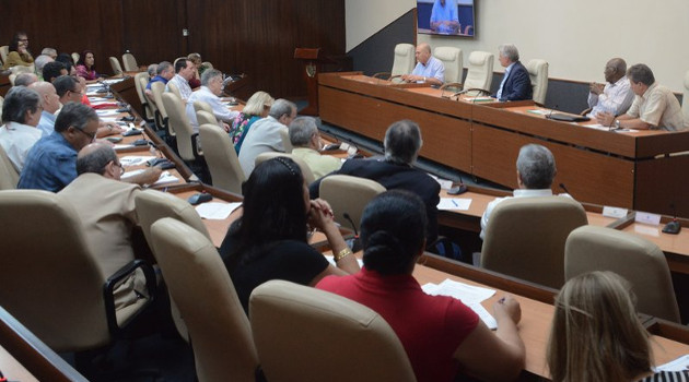 Reunión de seguimiento al Plan de Enfrentamiento al COVID. La Habana, viernes 13 de marzo de 2020. /Foto: Estudios Revolución