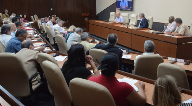 Reunión de seguimiento al Plan de Enfrentamiento al COVID. La Habana, viernes 13 de marzo de 2020. /Foto: Estudios Revolución