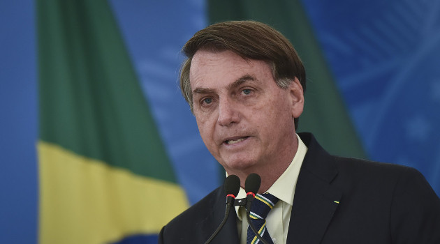 El presidente de Brasil, Jair Bolsonaro, en Brasilia, Brasil. 27 de marzo de 2020. /Foto: Andre Borges (AP)