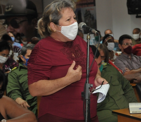 Minerva García Olivera se pronunció por rescatar la disciplina laboral y las medidas de control y organización./Foto: Juan Carlos Dorado