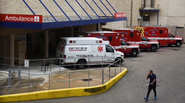 Un hospital en Houston, Texas, el lunes. En Texas, más de 4 mil personas con el virus fueron hospitalizadas, más del doble que a principios de junio. /Foto: Callaghan O'Hare (Reuter)