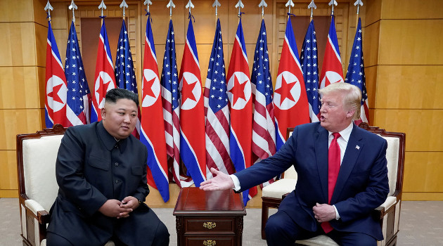 El líder norcoreano, Kim Jong-un, y el presidente estadounidense, Donald Trump. /Foto: Kevin Lamarque (Reuters)