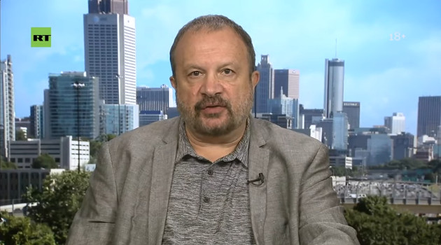 Durante la entrevista, Favórov confirmó que el nuevo coronavirus muta y se adapta a la población. /Foto: captura de pantalla