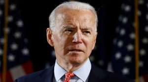 Biden viaja a Florida en busca de sumar apoyo entre latinos