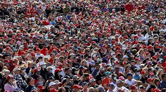 Mitin de campaña de Trump en Arizona. /Foto: Jonathan Ernst/Reuters