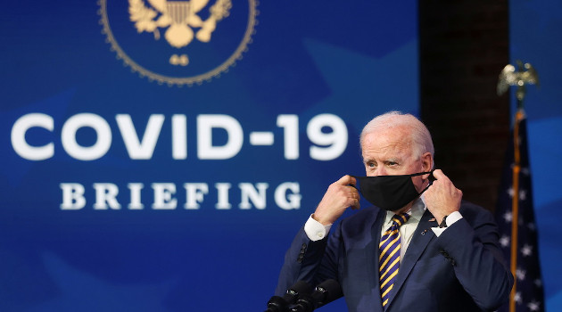 Joe Biden habla desde su sede de transición en Wilmington, Delaware, EE.UU., 29 de diciembre de 2020. /Foto: Jonathan Ernst / Reuters