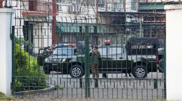 Según testigos, decenas de soldados fueron desplegados en Rangún, antigua capital de esta nación del sudeste asiático. /Foto: EFE