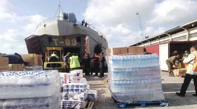 A comienzos de semana arribó a la nación caribeña el buque Goajira T-63 con 20 toneladas de ayuda humanitaria enviada por Venezuela. /Foto: PL