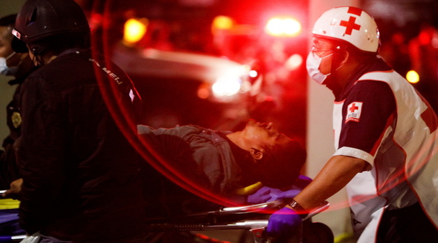 El suceso tuvo lugar entre las estaciones de Tezonco y Olivos cuando el tren estaba en marcha. /Foto: Luis Cortes / Reuters