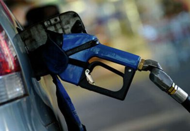 A partir del 15 de mayo, precios de combustibles en divisas responderán a costos reales de cada operación
