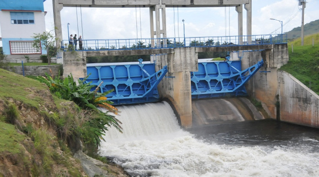 Rationalize and save, the antidote to drought in Cienfuegos