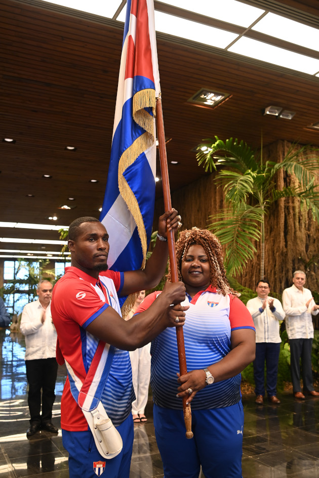 Abanderada delegación cubana a San Salvador 2023.