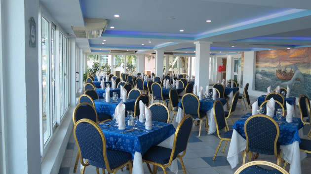 Restaurante El Marinero en el Club Cienfuegos. /Foto: Del autor.