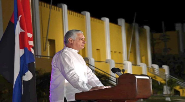 Presidente de Cuba Miguel Díaz-Canel Bermúdez en la clausura de la conmemoración por los 70 años del asalto al Cuartel Moncada.
