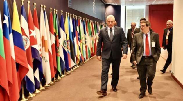 El mandatario cubano Miguel Díaz-Canel ya está en la sede del Consejo Europeo para participar en la III Cumbre Celac-Unión Europea. Foto: @PresidenciaCuba/Twitter.