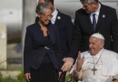 Papa Francisco llega a Marsella en una gira centrada en la crisis migratoria