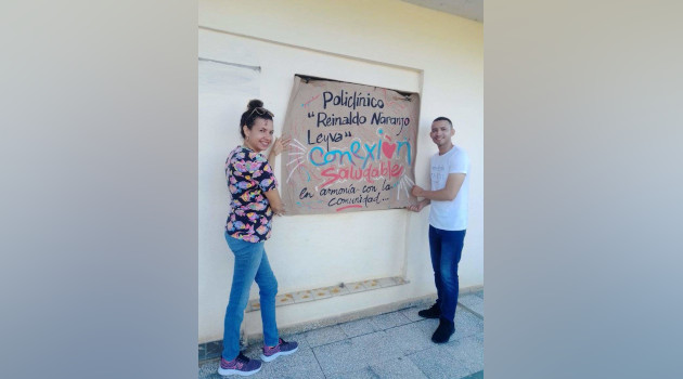 Jóvenes trabajadores del Policlínico Reynaldo Naranjo del poblado de Cartagena en el municipio de Rodas.