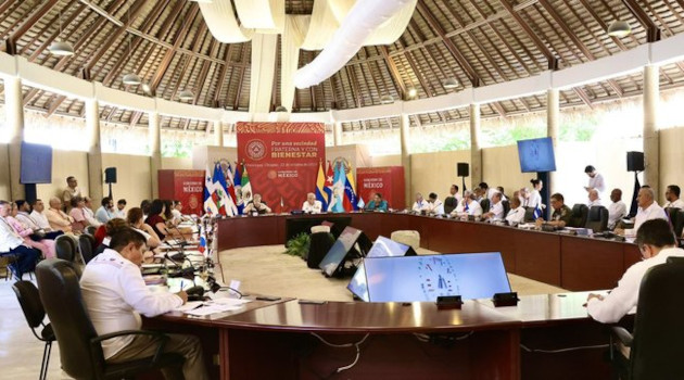 En el Encuentro de Palenque, el mandatario de la Isla denunció el hecho de que el potencial migratorio cubano se ve adicionalmente estimulado, de manera muy significativa, por la política de hostilidad de los Estados Unidos hacia Cuba.