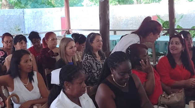 Participantes en el taller nacional de enfermería comunitaria auspiciado por el MINSAP.