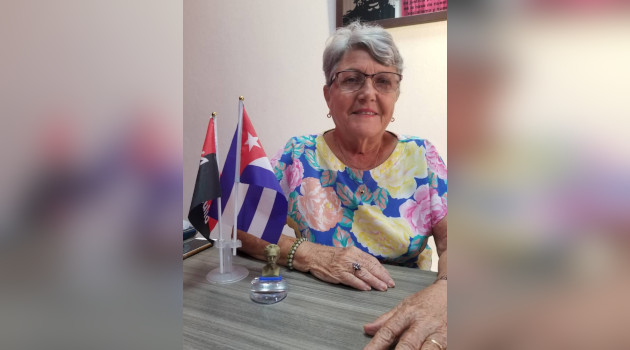 María del Carmen Varela Piloto, profesora en la Universidad de Cienfuegos "Carlos Rafael Rodríguez", otorga especial importancia a la enseñanza de la Historia de Cuba en todos los niveles educativos./ Foto: De la Autora 