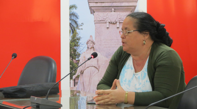 Idania Piñeiro, directora de EPICIEN, durante su intervención en el programa radial. /Foto: Del autor.