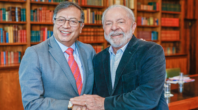 El presidente de Colombia, Gustavo Petro, y el presidente de Brasil, Luiz Inácio Lula da Silva.