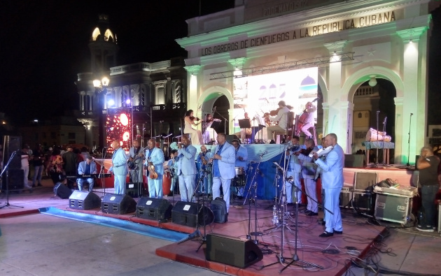 Orquesta Aragón. / Foto: Modesto Gutiérrez Cabo (ACN)