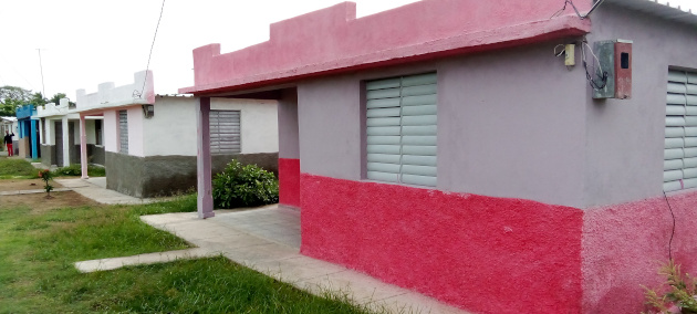 Un plantel de 20 nuevas viviendas se levanta en Mal Tiempo, que favorecerá a varias familias vulnerables. / Foto: del autor/ 5 de Septiembre