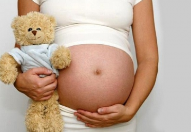 Embarazo adolescente, dos futuros en juego Embarazo adolescente, dos futuros en juego