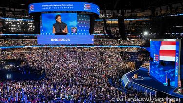 La ex primera dama Michelle Obama levantó a los asistentes en la Convención con un discurso esperanzador.