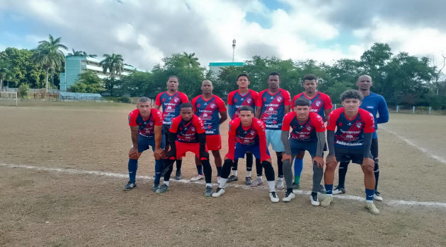 Equipo de fútbol de Cienfuegos primera categoría. / Foto: Del autor
