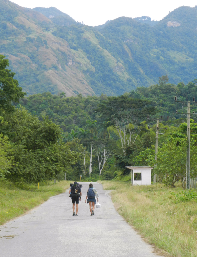 El trayecto por la carretera intramontaña es igualmente hermoso.